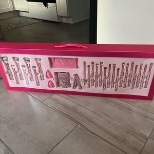 GLITZ AND GLAM LIMITED EDITION HEART STOPPER BLING RHINESTONE MAKEUP BRUSHES